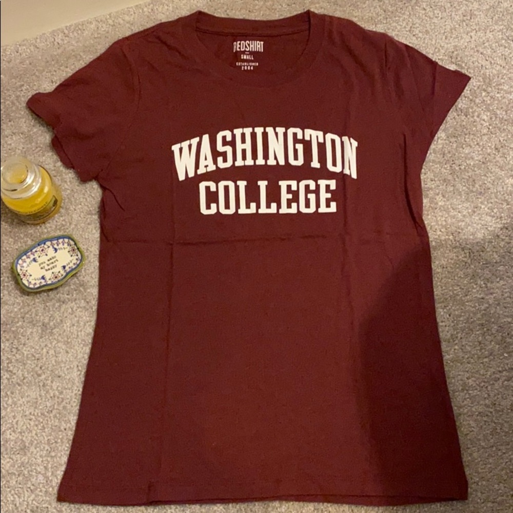 Washington College tshirt size small